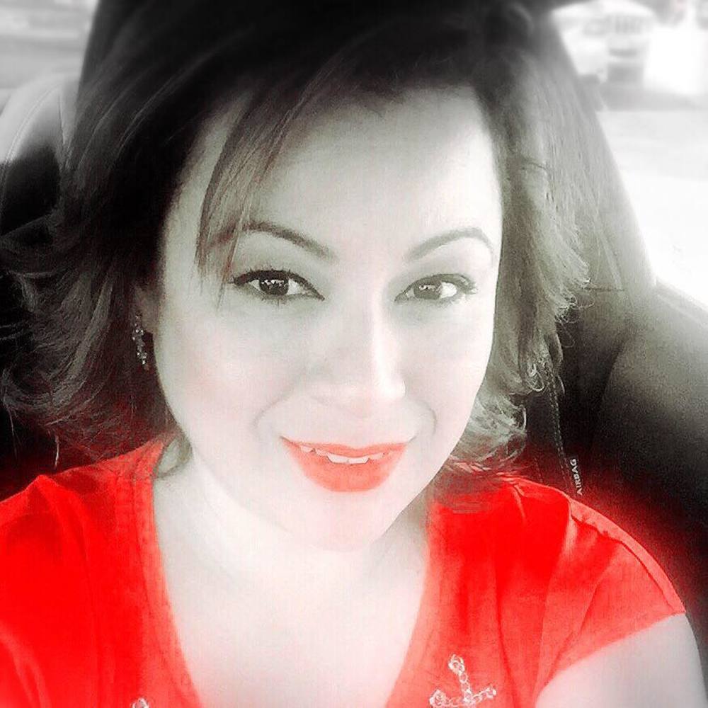 Meet your Posher, Claudia